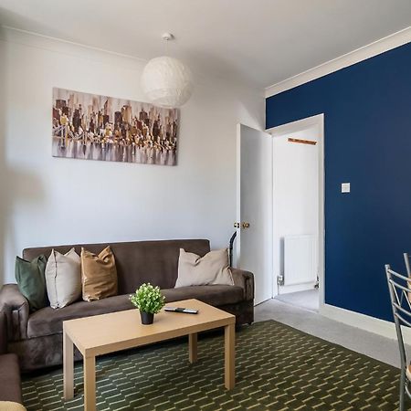 Gorgeous 2Bed Apartment In Fulham, لندن المظهر الخارجي الصورة